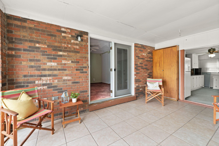 Listing Image 63