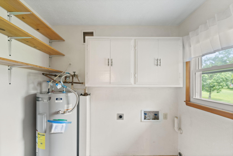 Listing Image 80