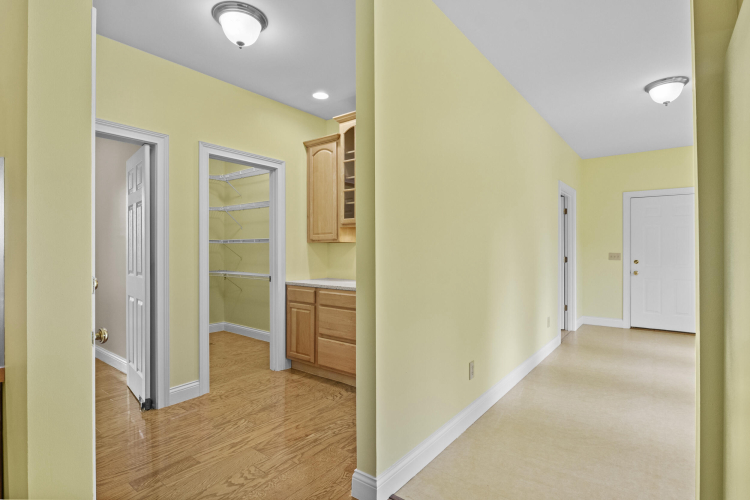 Listing Image 57