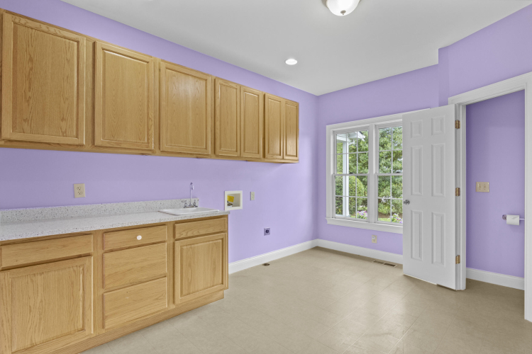 Listing Image 59