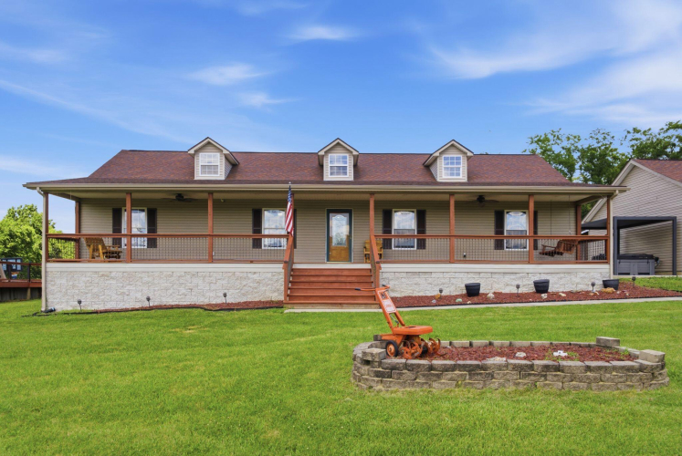 Listing Image 3