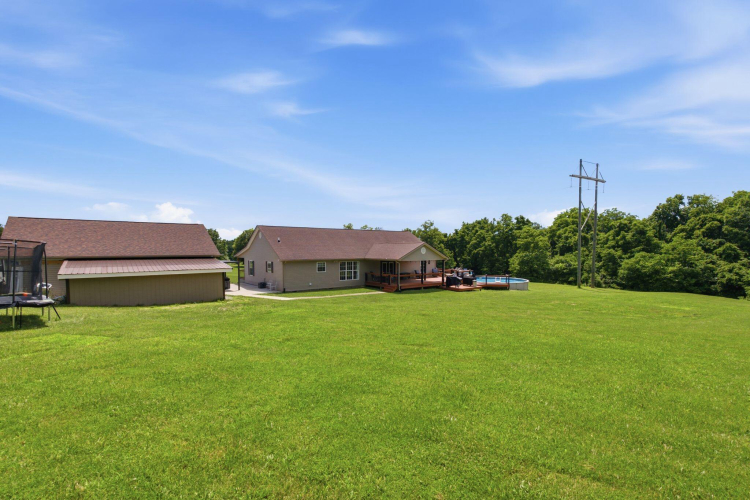 Listing Image 53