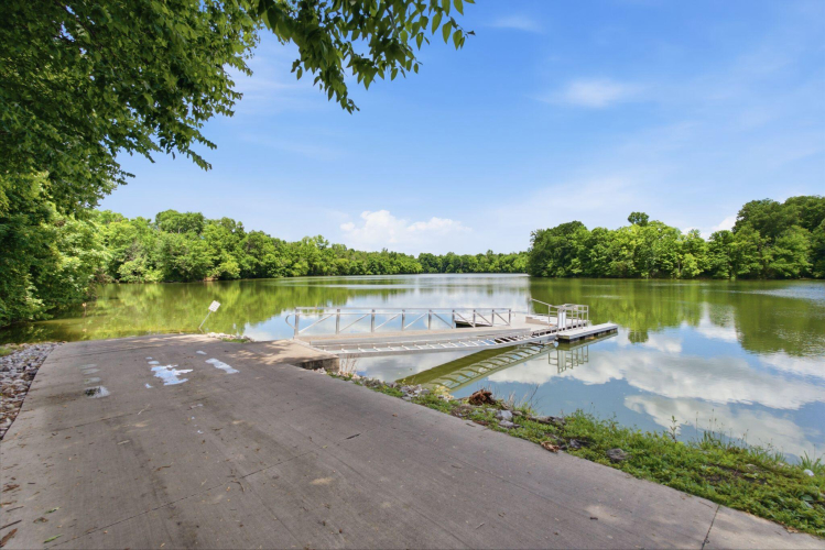 Listing Image 55
