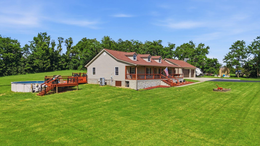 Listing Image 64