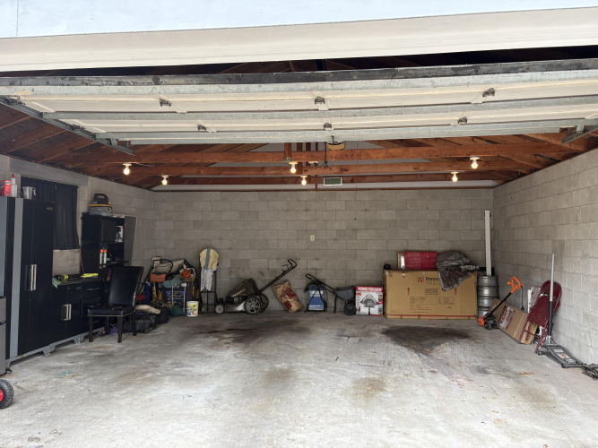 Listing Image 41