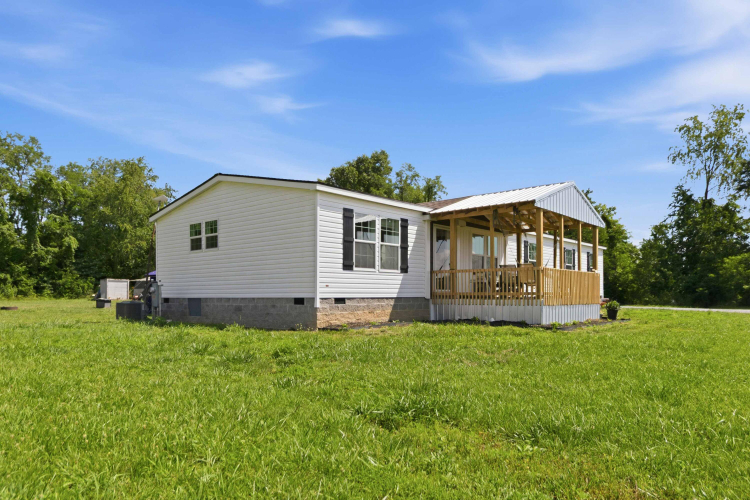 Listing Image 3