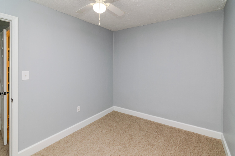 Listing Image 24