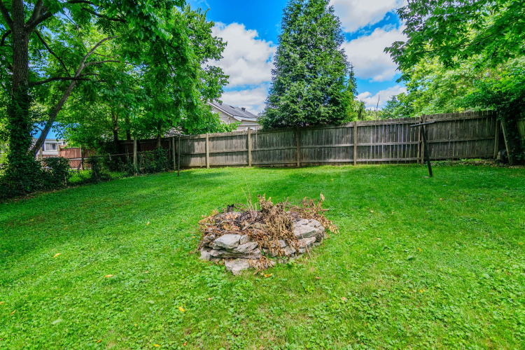 Listing Image 32