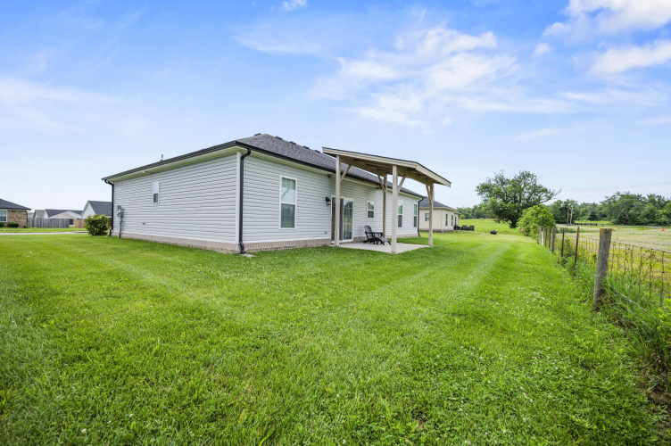 Listing Image 32