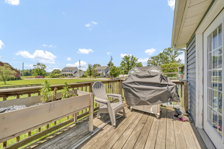 Listing Image 44