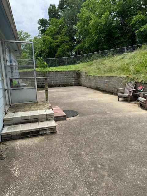 Listing Image 12