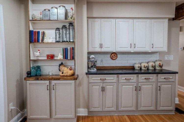 Listing Image 12