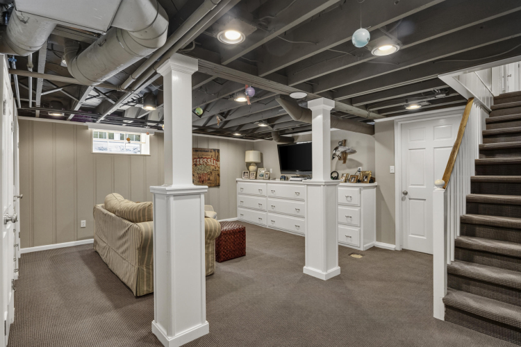 Listing Image 51