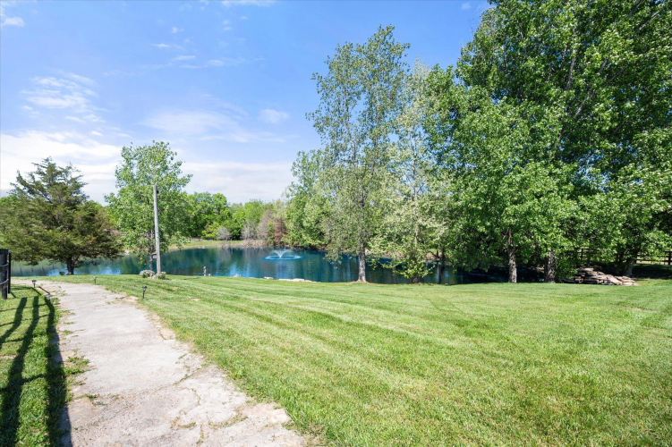 Listing Image 39