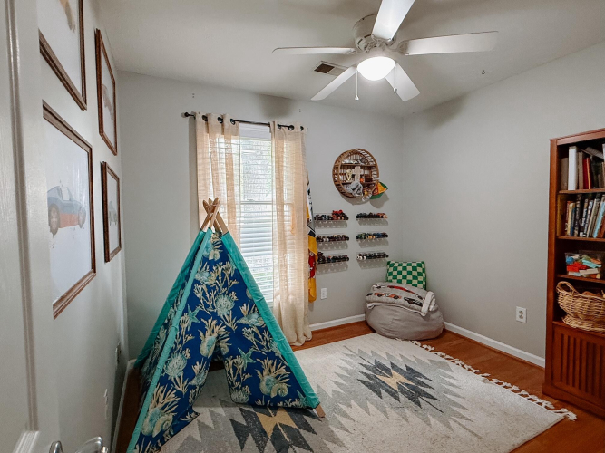 Listing Image 8
