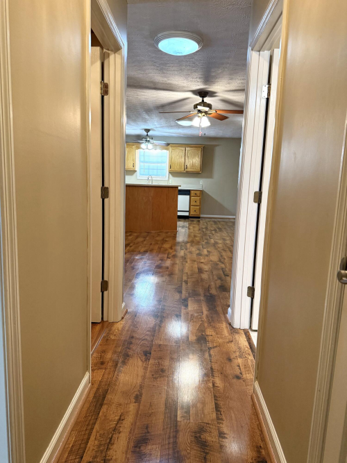 Listing Image 30