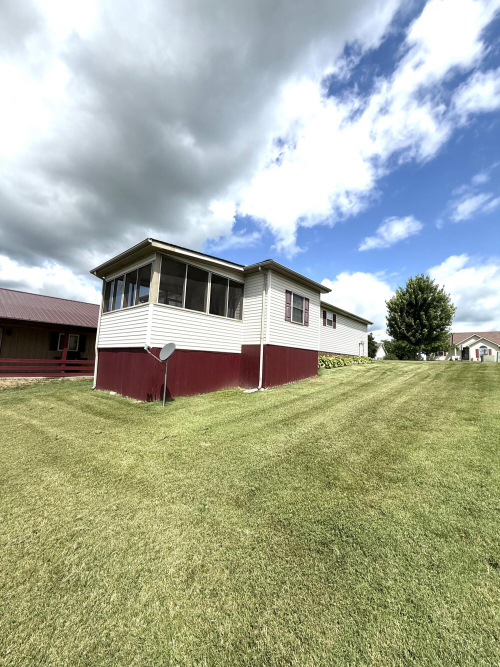 Listing Image 8