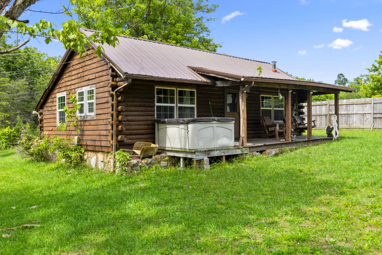Listing Image 11