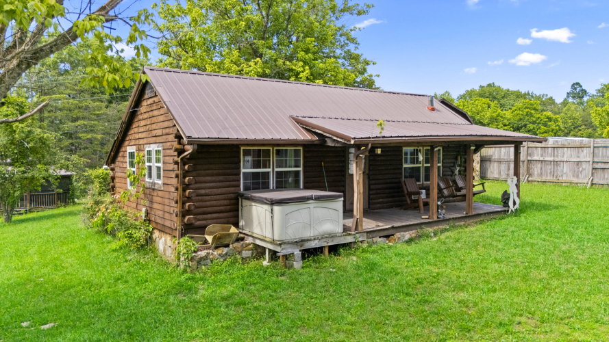Listing Image 8