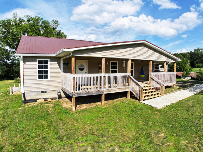 Listing Image 3