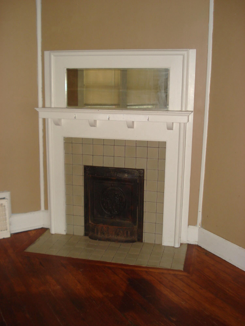 Listing Image 10