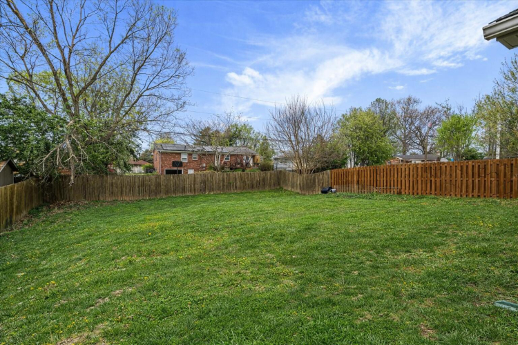 Listing Image 25