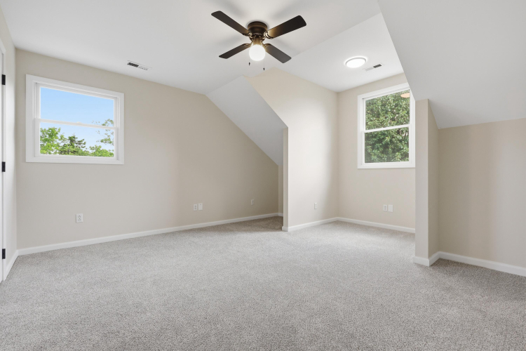 Listing Image 57