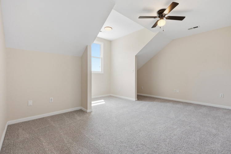 Listing Image 64