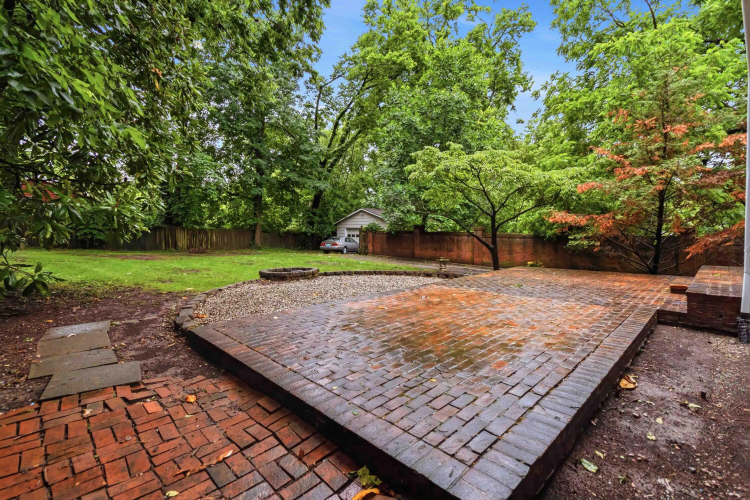 Listing Image 52