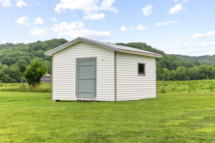 Listing Image 32