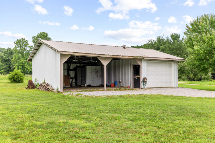 Listing Image 33