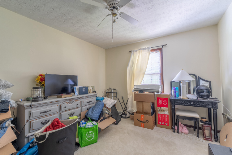 Listing Image 37