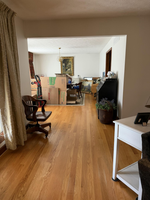 Listing Image 9