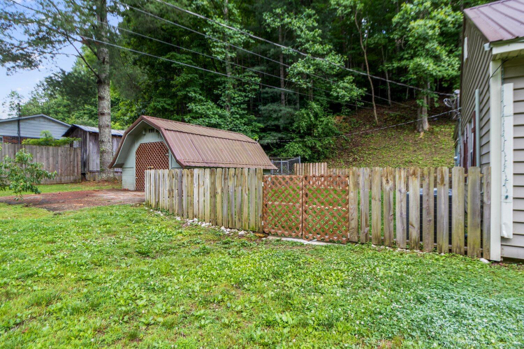 Listing Image 27
