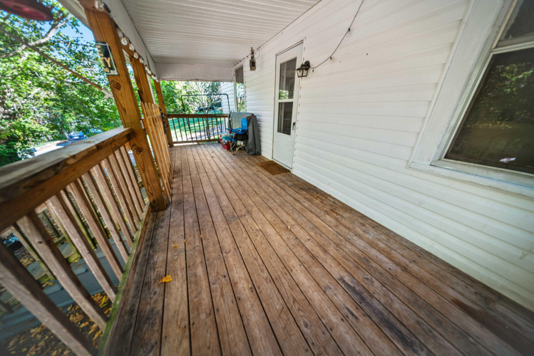 Listing Image 17