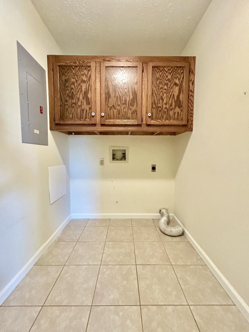 Listing Image 28