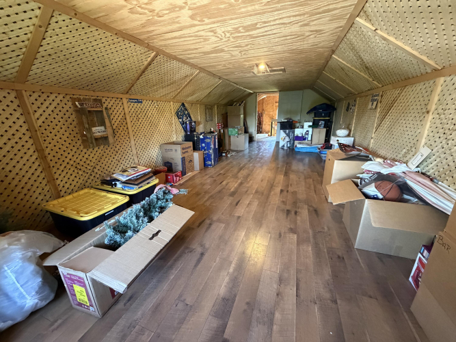 Listing Image 102