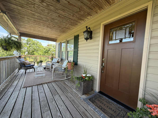 Listing Image 80