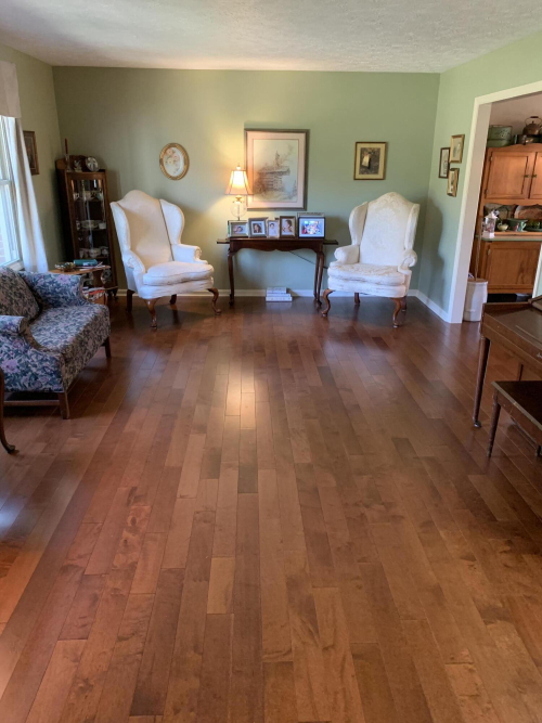 Listing Image 4