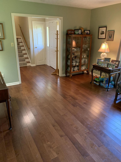 Listing Image 5