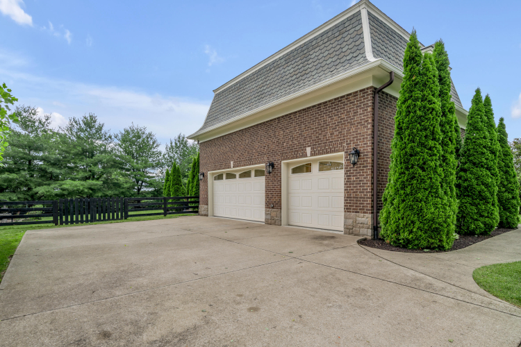 Listing Image 62