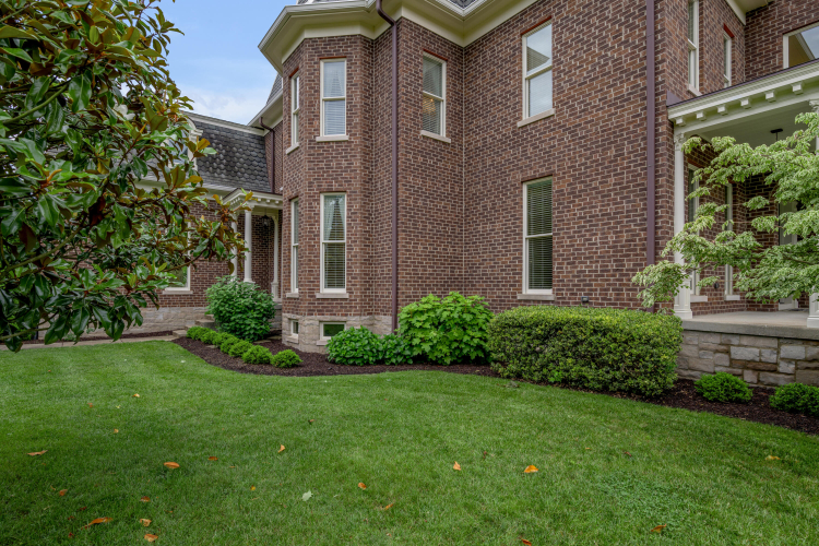 Listing Image 68