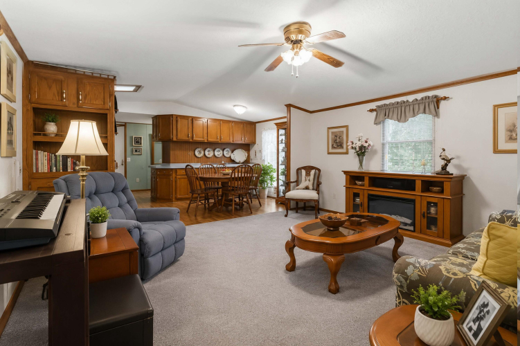 Listing Image 55