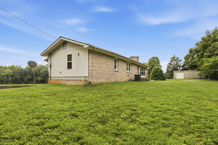 Listing Image 70