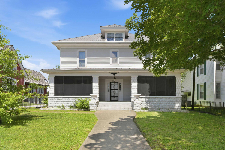 Listing Image 2