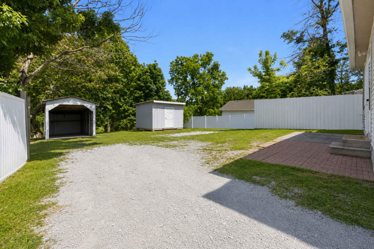 Listing Image 46