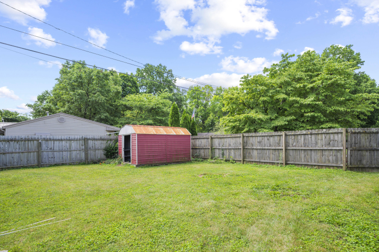 Listing Image 19
