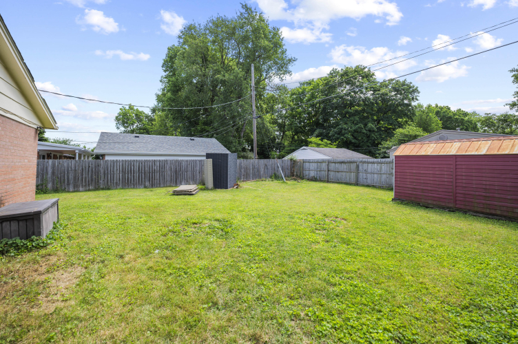 Listing Image 20