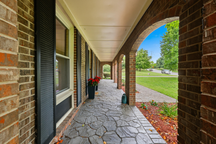 Listing Image 58