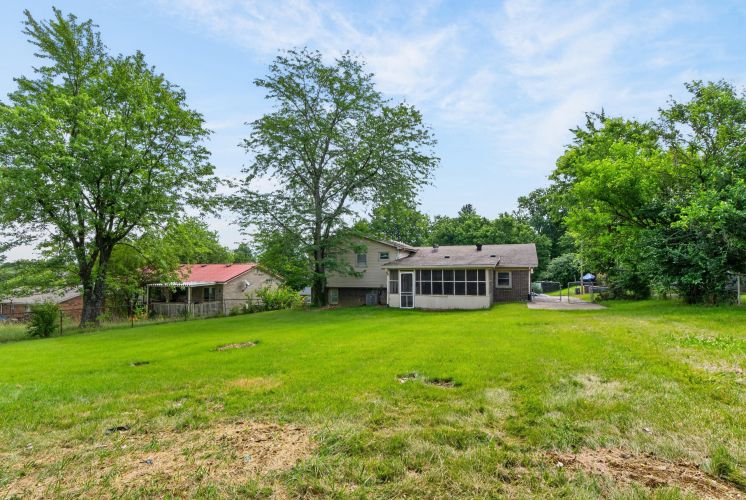 Listing Image 27